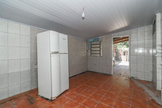 Cozinha de casa para alugar com 3 quartos, 176m² em Jardim Carvalho, Porto Alegre