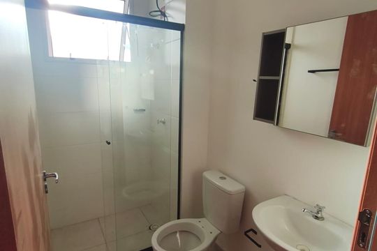 Banheiro de apartamento para alugar com 2 quartos, 42m² em Parque Residencial Candido Portinari, Ribeirão Preto