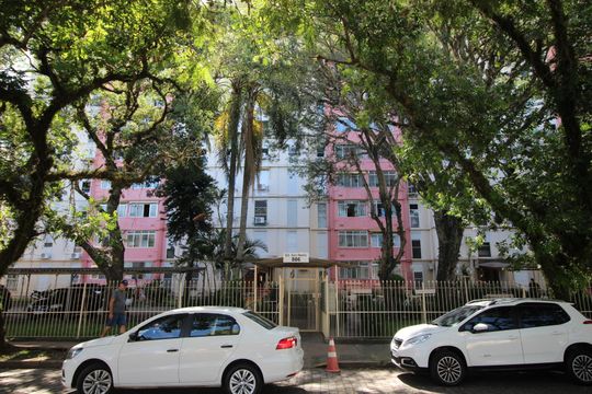 Fachada de apartamento à venda com 2 quartos, 72m² em Humaitá, Porto Alegre