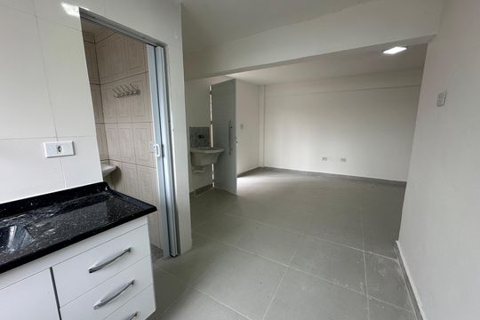 Sala/Cozinha de casa para alugar com 1 quarto, 70m² em Jardim Silveira, Barueri