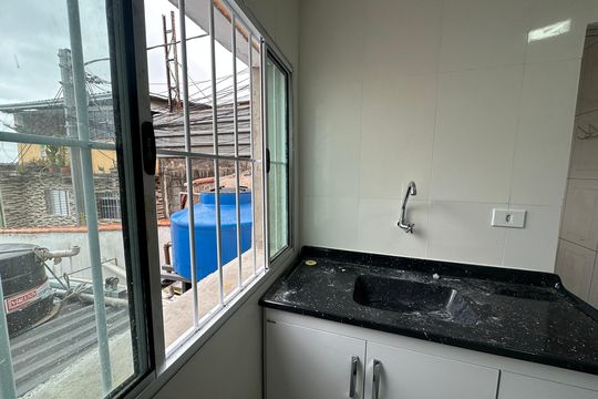 Sala/Cozinha de casa para alugar com 1 quarto, 70m² em Jardim Silveira, Barueri