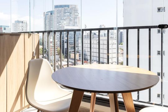 Varanda de apartamento à venda com 1 quarto, 29m² em Pinheiros, São Paulo