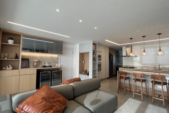 Apartamento à venda com 3 quartos, 114m² em Cambuí, Campinas
