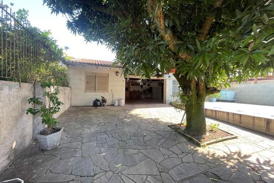 Casa à venda com 2 quartos, 100m² em São Jorge, Novo Hamburgo