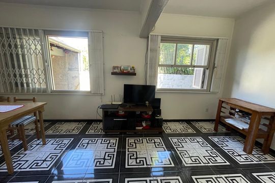 Casa à venda com 2 quartos, 100m² em São Jorge, Novo Hamburgo