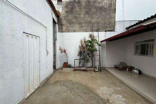 Área de Serviço de casa à venda com 1 quarto, 70m² em Santa Terezinha, Belo Horizonte