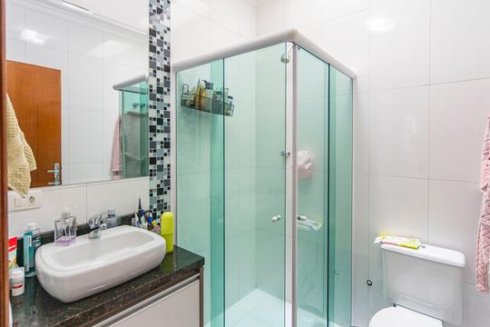 Banheiro do Quarto 2 de casa à venda com 3 quartos, 254m² em Vila Francisco Matarazzo, Santo André