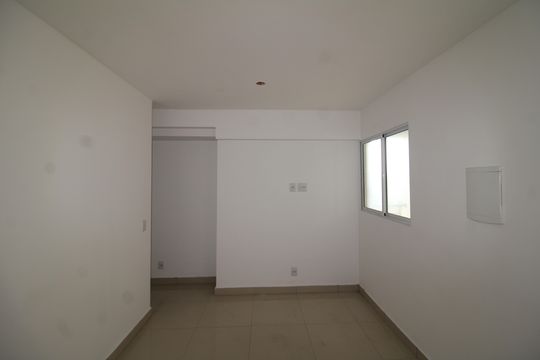 Sala / Cozinha de apartamento à venda com 2 quartos, 48m² em Piqueri, São Paulo