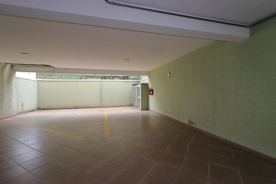 Garagem de apartamento à venda com 2 quartos, 50m² em Parque das Nações, Santo André