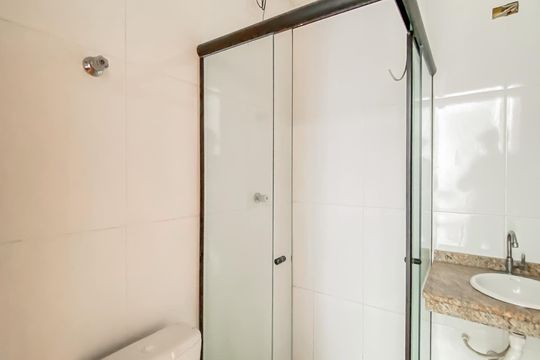 Banheiro de apartamento para alugar com 1 quarto, 45m² em Artur Alvim, São Paulo