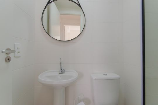 Banheiro de apartamento à venda com 2 quartos, 32m² em Cambuci, São Paulo