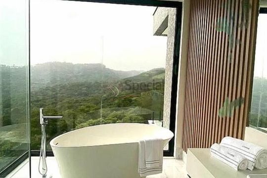 Casa à venda com 4 quartos, 472m² em Colinas da Anhanguera, Santana de Parnaíba