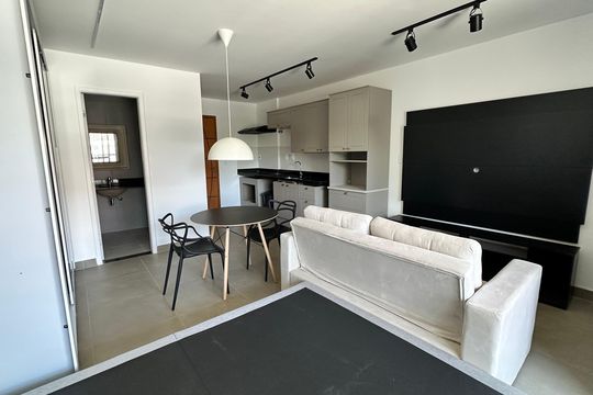 Quarto de apartamento à venda com 1 quarto, 45m² em Recreio dos Bandeirantes, Rio de Janeiro