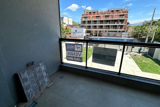 Varanda de apartamento à venda com 1 quarto, 45m² em Recreio dos Bandeirantes, Rio de Janeiro