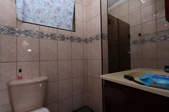 Banheiro de apartamento à venda com 2 quartos, 59m² em Vila Prudente, São Paulo