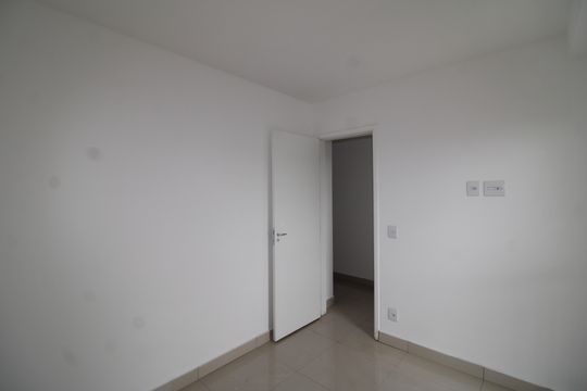 Quarto 2 de apartamento à venda com 2 quartos, 48m² em Piqueri, São Paulo
