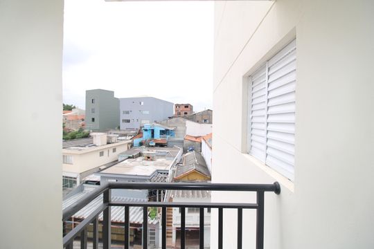 Sala / Cozinha de apartamento à venda com 2 quartos, 49m² em Piqueri, São Paulo