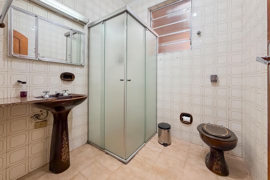 Banheiro Térreo de casa à venda com 2 quartos, 70m² em Ipiranga, São Paulo