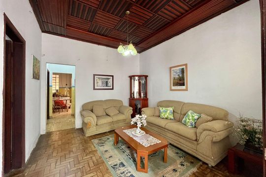 Sala de casa para alugar com 3 quartos, 301m² em Cambuí, Campinas