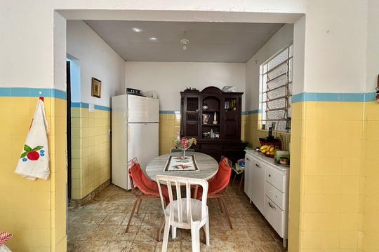 Cozinha de casa para alugar com 3 quartos, 301m² em Cambuí, Campinas