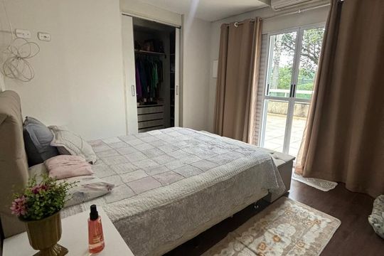 Casa à venda com 4 quartos, 272m² em Jardim Cidade Pirituba, São Paulo