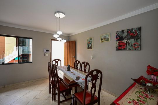 Copa de casa à venda com 3 quartos, 224m² em Jardim Maria Rosa, Taboão da Serra