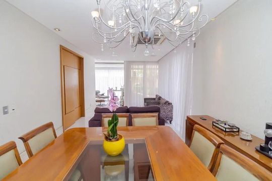 Sala de jantar de casa à venda com 3 quartos, 397m² em Chácara Mafalda, São Paulo