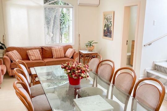 Casa para alugar com 5 quartos, 420m² em Jardim Atlântico, Florianópolis