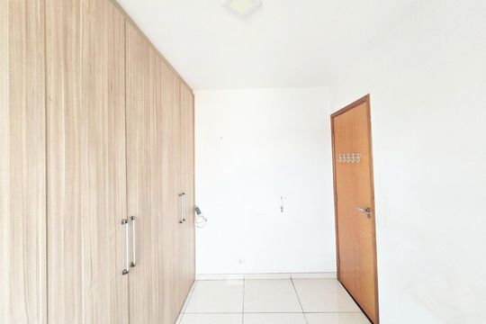 Quarto 02 de apartamento à venda com 2 quartos, 53m² em Jardim Bom Clima, Guarulhos