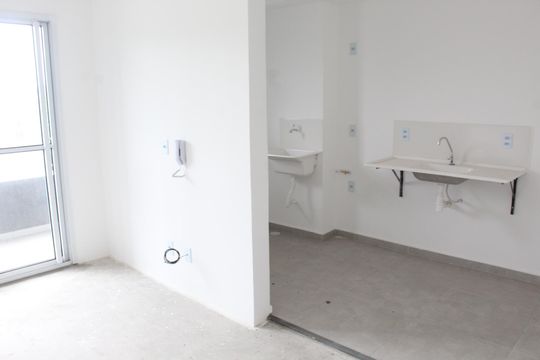 Cozinha de apartamento para alugar com 2 quartos, 60m² em Jardim Belizário, Cotia