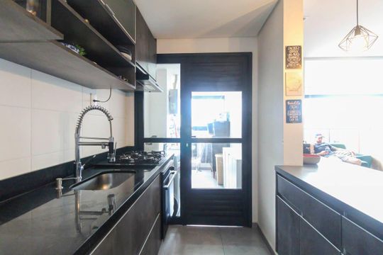 Cozinha de apartamento à venda com 2 quartos, 77m² em Vila Prudente, São Paulo