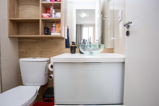Banheiro da Suíte de apartamento à venda com 2 quartos, 67m² em Conceição, Diadema