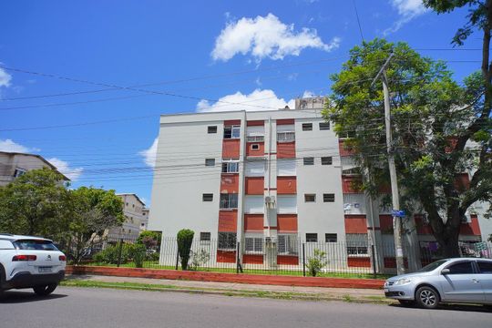 Plaquinha  de kitnet/studio à venda com 1 quarto, 33m² em Jardim Dona Leopoldina, Porto Alegre