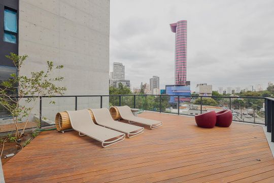 Piscina de apartamento à venda com 1 quarto, 44m² em Pinheiros, São Paulo