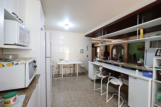 Cozinha de casa à venda com 3 quartos, 262m² em Auxiliadora, Porto Alegre