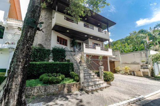 Vista - Fachada de casa de condomínio à venda com 5 quartos, 509m² em Vila Tramontano, São Paulo
