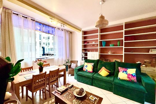 Apartamento à venda com 2 quartos, 90m² em Copacabana, Rio de Janeiro