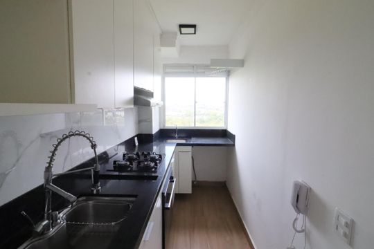Cozinha e Área de Serviço de apartamento à venda com 2 quartos, 42m² em Jardim Boa Vista (zona Oeste), Osasco