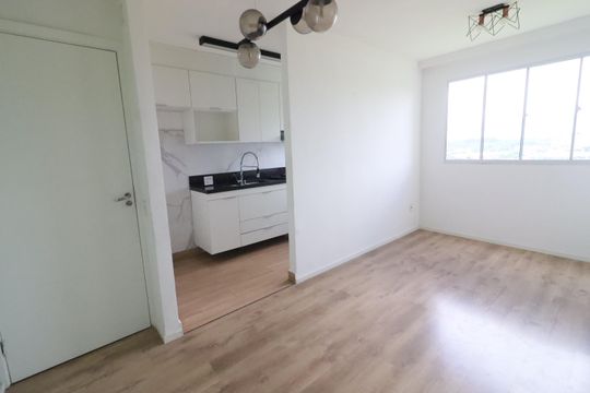 Sala de apartamento à venda com 2 quartos, 42m² em Jardim Boa Vista (zona Oeste), Osasco