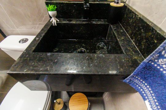 Banheiro da Suíte 1 de casa à venda com 2 quartos, 63m² em Parada Xv de Novembro, São Paulo