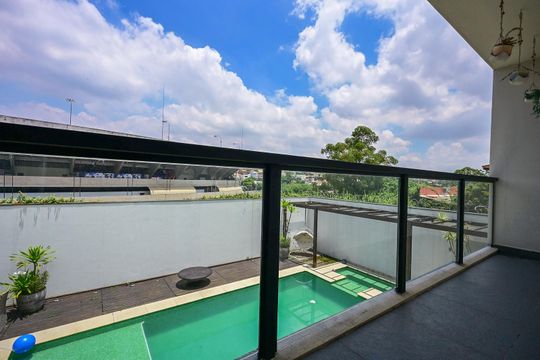 Varanda da Suíte 1 de casa à venda com 4 quartos, 450m² em Morumbi, São Paulo
