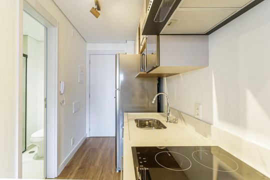 Cozinha de kitnet/studio para alugar com 1 quarto, 26m² em Planalto Paulista, São Paulo