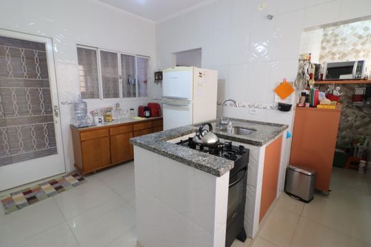 Cozinha de casa à venda com 2 quartos, 180m² em Jardim das Flores, Osasco