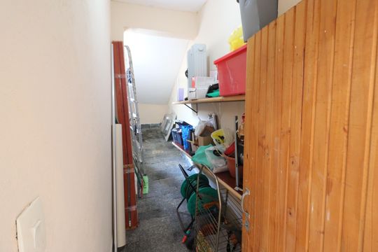 Depósito de casa à venda com 2 quartos, 180m² em Jardim das Flores, Osasco