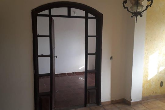 Casa para alugar com 2 quartos, 300m² em Centro, Mogi das Cruzes