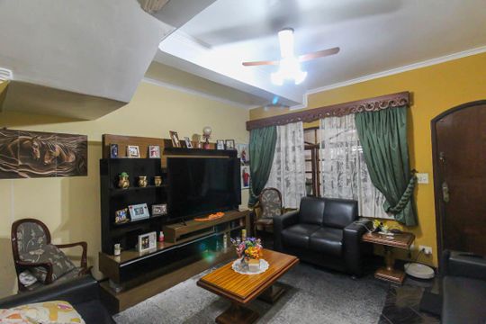 Sala de casa à venda com 2 quartos, 113m² em Vila Nova, São Paulo