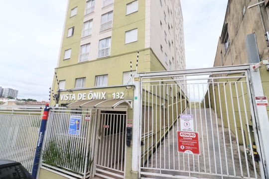 Fachada de apartamento para alugar com 2 quartos, 65m² em São Pedro, Osasco