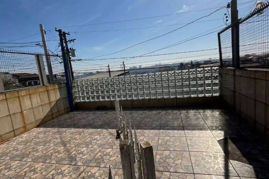 Área externa de casa à venda com 1 quarto, 150m² em Jardim Fernandes, São Paulo