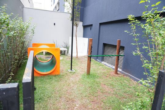 Espaço Pet de kitnet/studio para alugar com 1 quarto, 24m² em Campos Elíseos, São Paulo