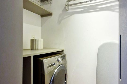 Área de serviço de apartamento à venda com 1 quarto, 57m² em Vila Olímpia, São Paulo